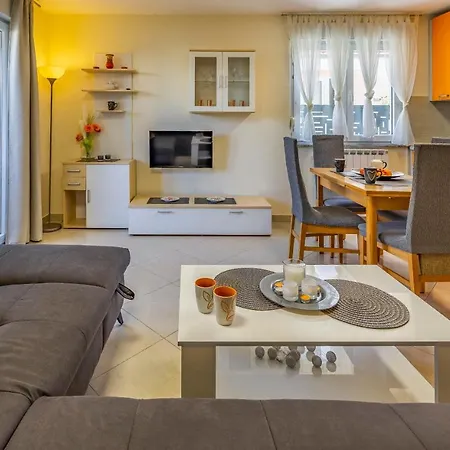 Istriensonne - Haus Stephan Apartament Medulin