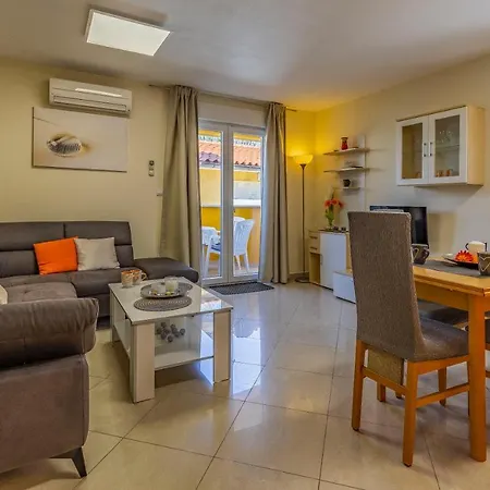 Apartment Istriensonne - Haus Stephan *